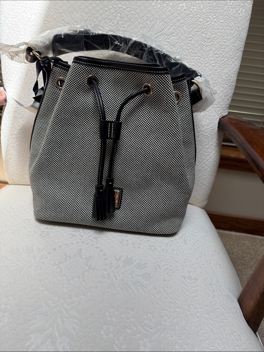 Black & White Textured fabric Bucket Bag with Tassel Drawstring NWT
